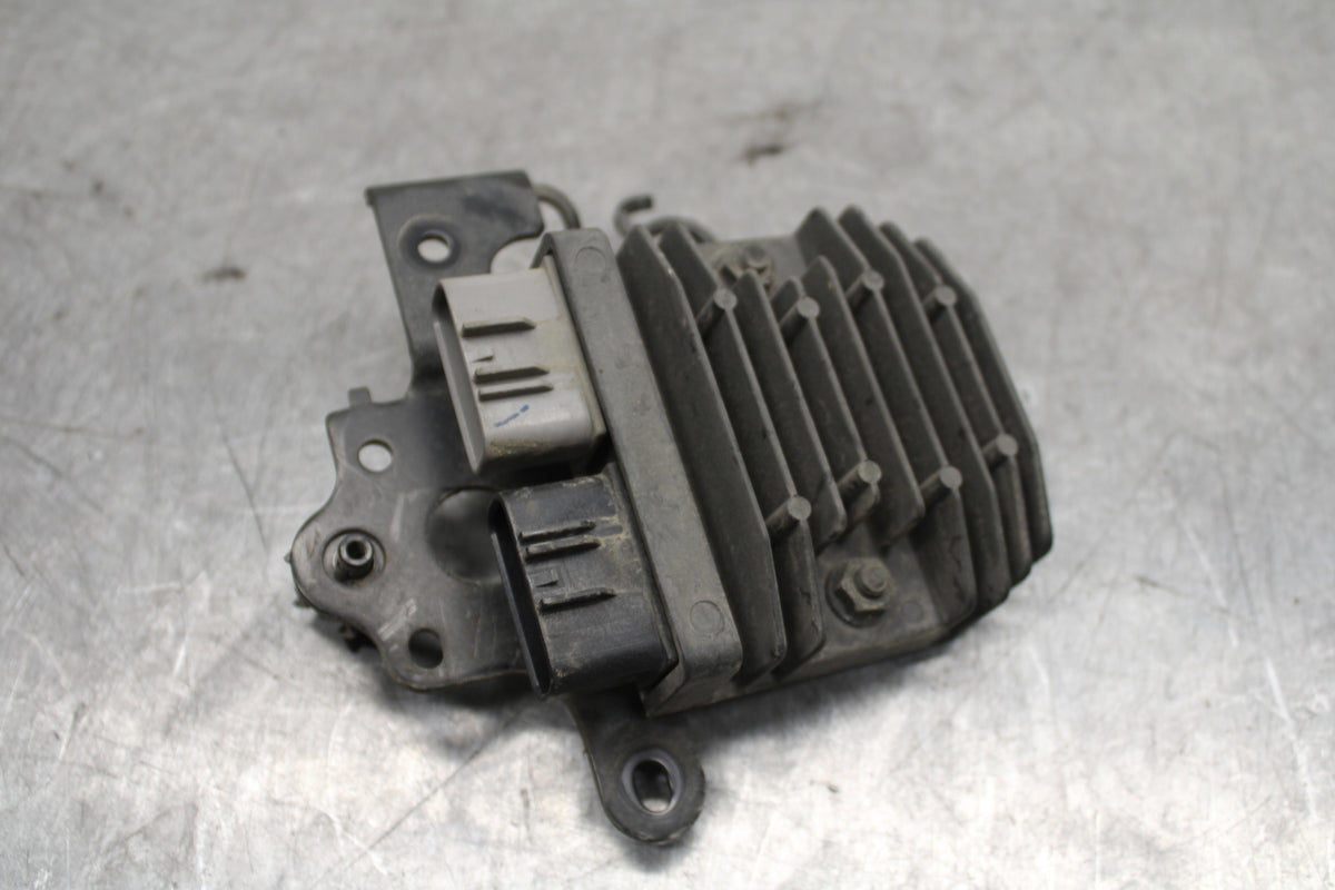 17-24 YAMAHA BOLT XVS950 RECTIFIER VOLTAGE REGULATOR BB729