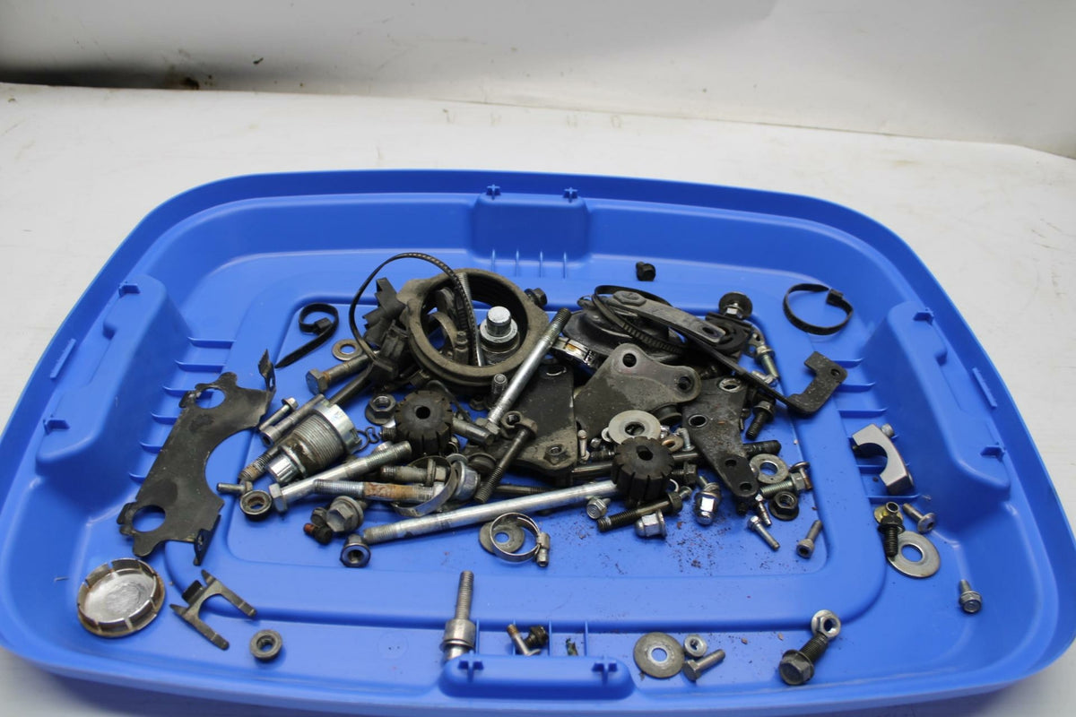 06 HONDA SHADOW 750 VT750C ENGINE MOUNTING BOLTS HARDWARE MOTOR SCREWS BB352