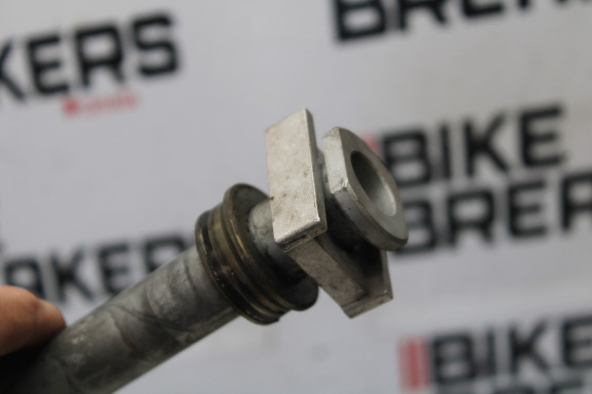 16 APRILIA TUONO V4 1100 REAR AXLE BACK WHEEL RIM PIVOT BOLT AXEL BB905