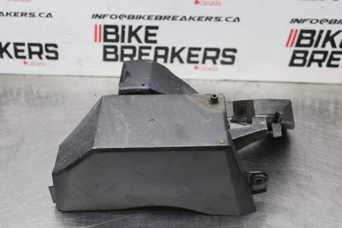12-16 KAWASAKI NINJA 650 EX650F ABS REAR BACK TAIL UNDERTAIL BATTERY TRAY BB860