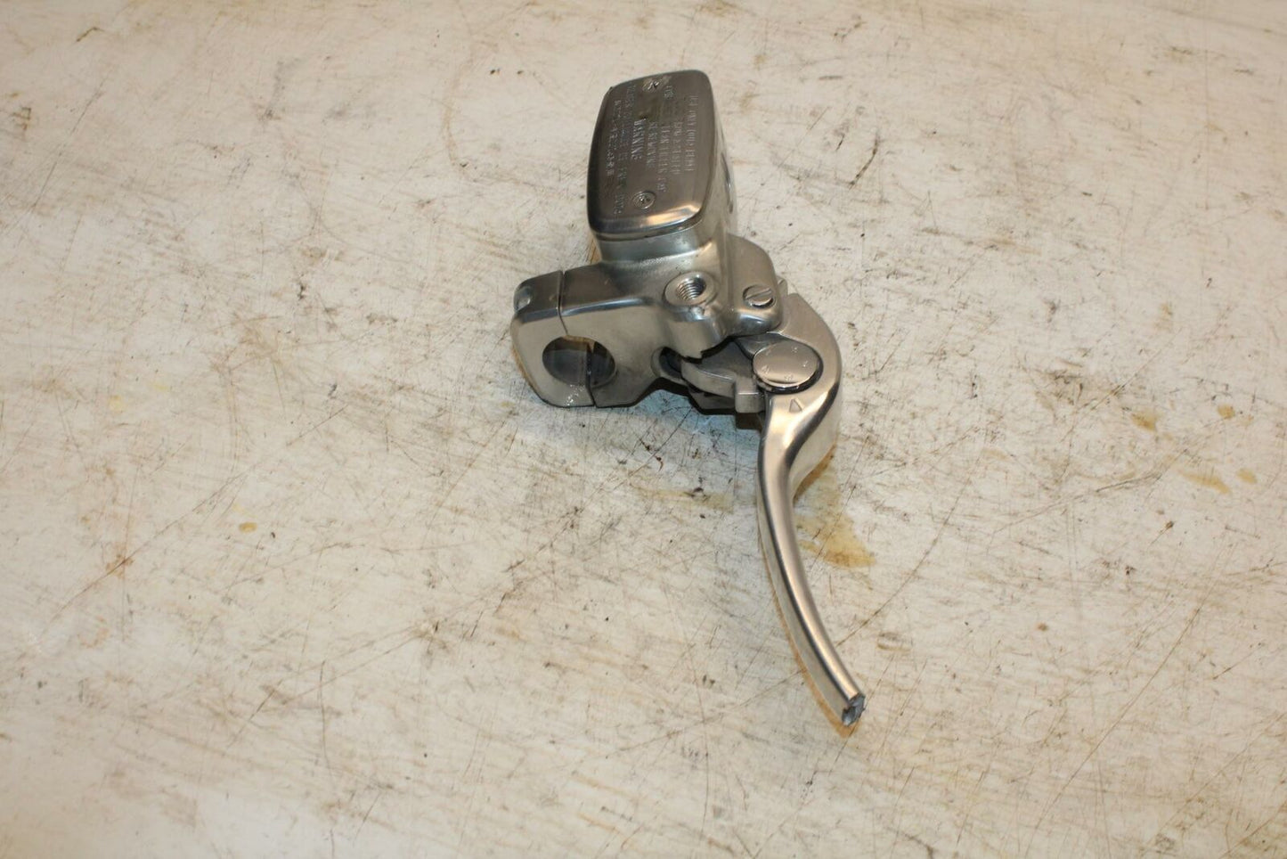 05-09 SUZUKI BOULEVARD C90 FRONT BRAKE MASTER CYLINDER BB357