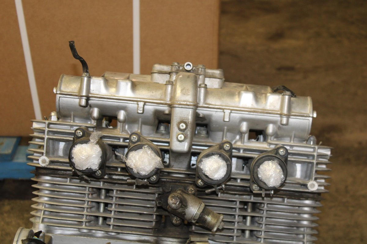 77 SUZUKI GS750 ENGINE MOTOR BB779