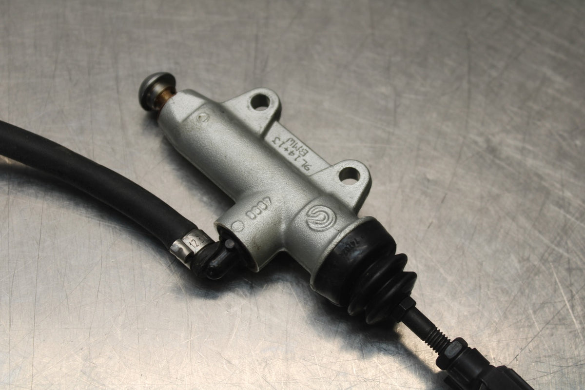 20-23 BMW F900R REAR BACK BRAKE MASTER CYLINDER W RESERVOIR BB923