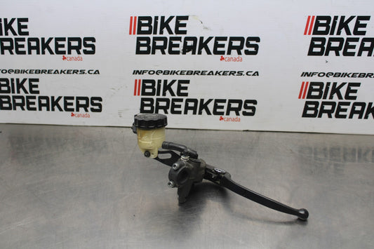 13-18 KAWASAKI NINJA ZX6R FRONT BRAKE MASTER CYLINDER w/ LEVER BB735
