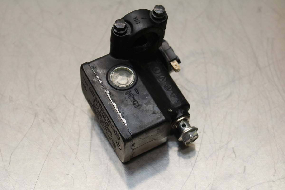 07 SUZUKI BANDIT 600F FRONT BRAKE MASTER CYLINDER BB328