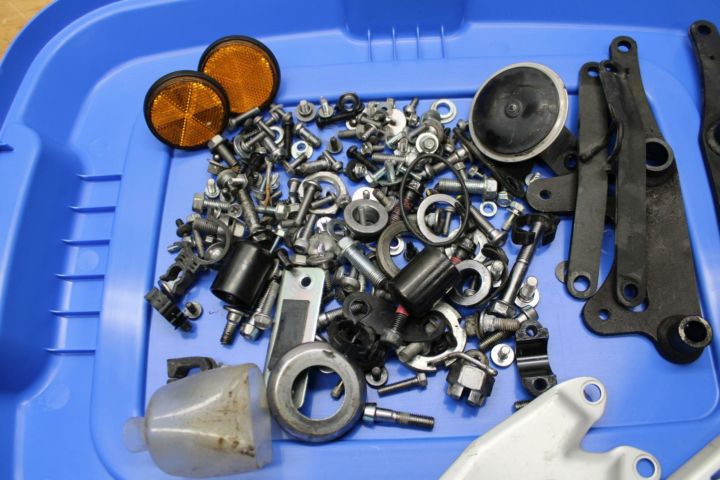 18-22 KAWASAKI NINJA 400 EX400 ABS ENGINE BOLTS HARDWARE ASSORTMENT  BB334