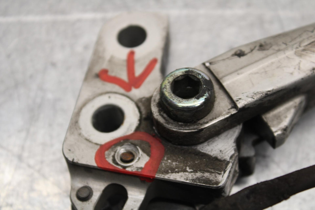 2009 Triumph Daytona 675 KICKSTAND SIDE KICK STAND T2082011 BB584