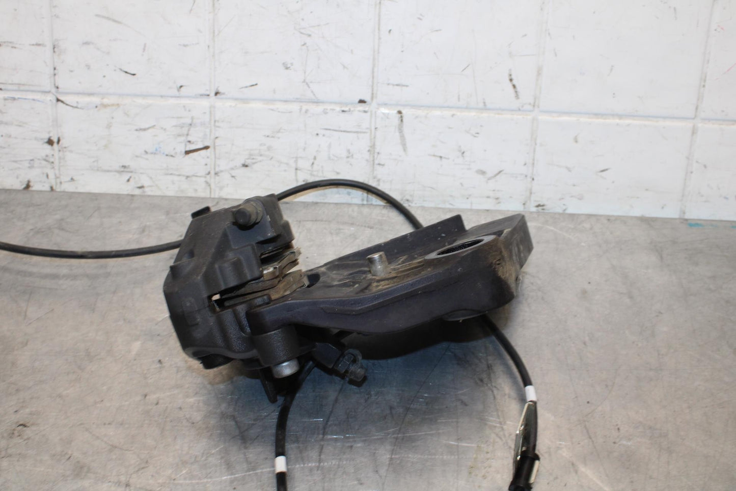 2012 Kawasaki Ninja ZX14R ZX1400E REAR BACK BRAKE CALIPER BB60