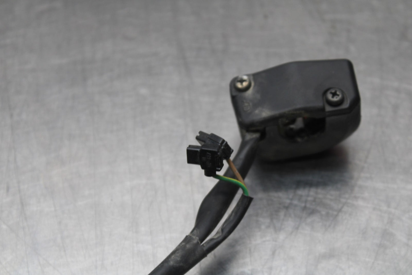 07-08 YAMAHA YZF R1 RIGHT CLIP ON HANDLE KILL OFF START SWITCH SWITCHES BB771