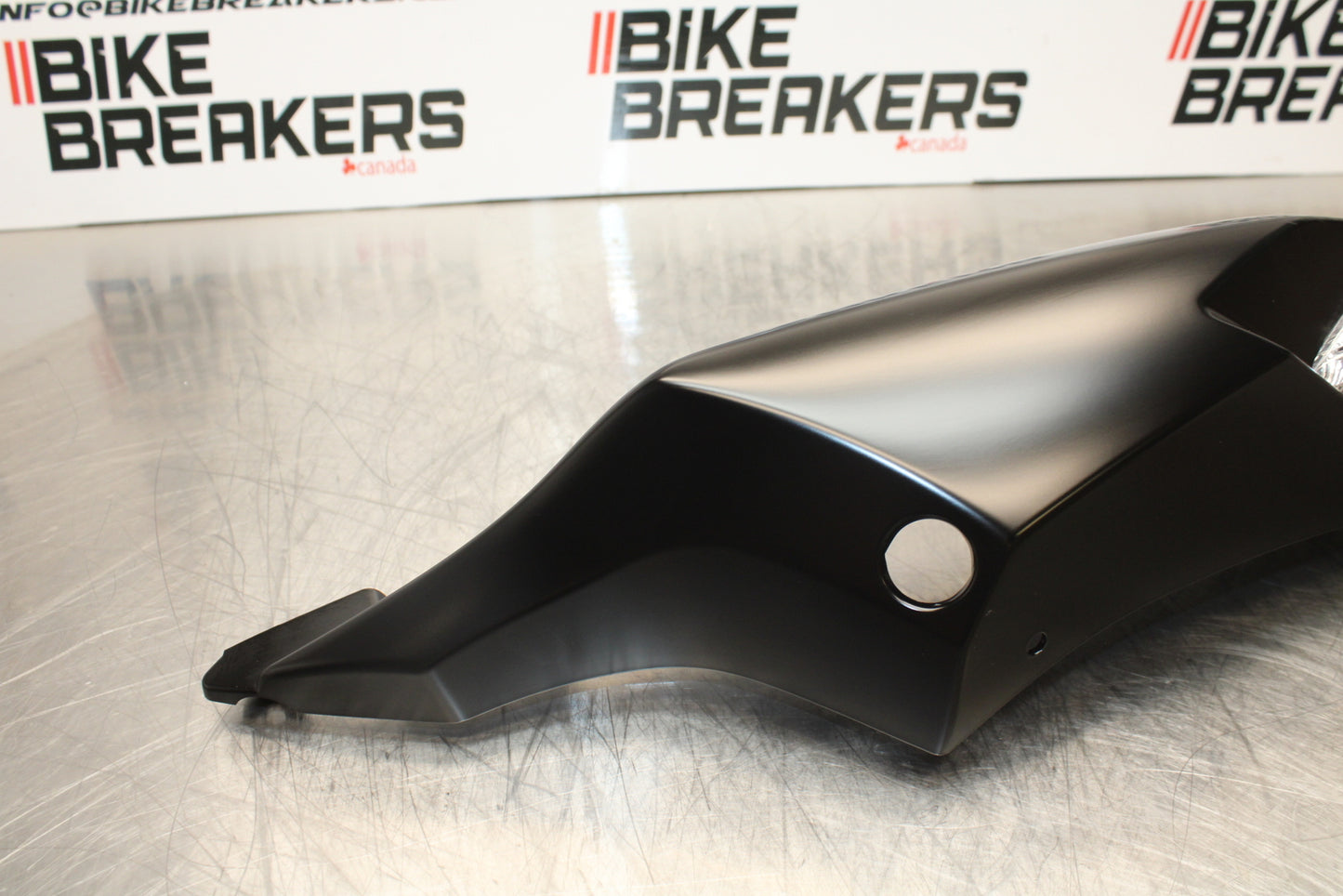 23-24 KAWASAKI NINJA ZX14R LEFT REAR BACK TAIL FAIRING COWL SHROUD BB153