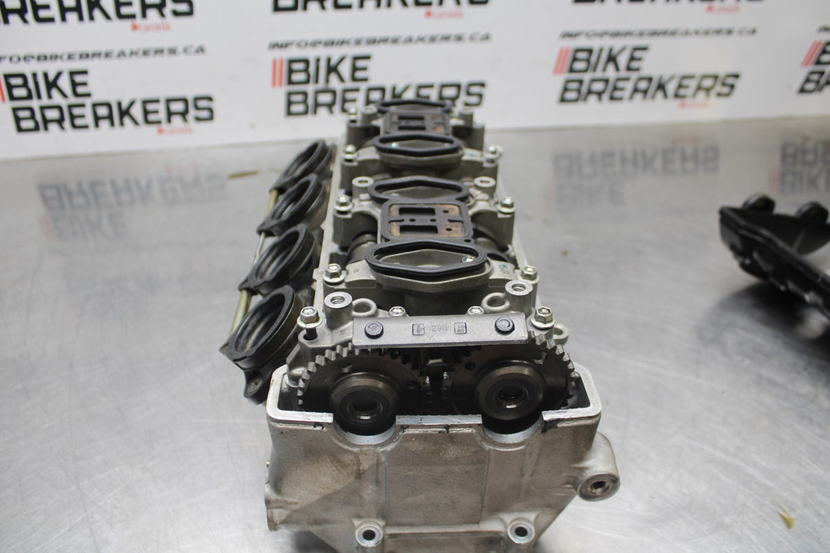 03 SUZUKI GSXR600 ENGINE TOP END CYLINDER HEAD BB801