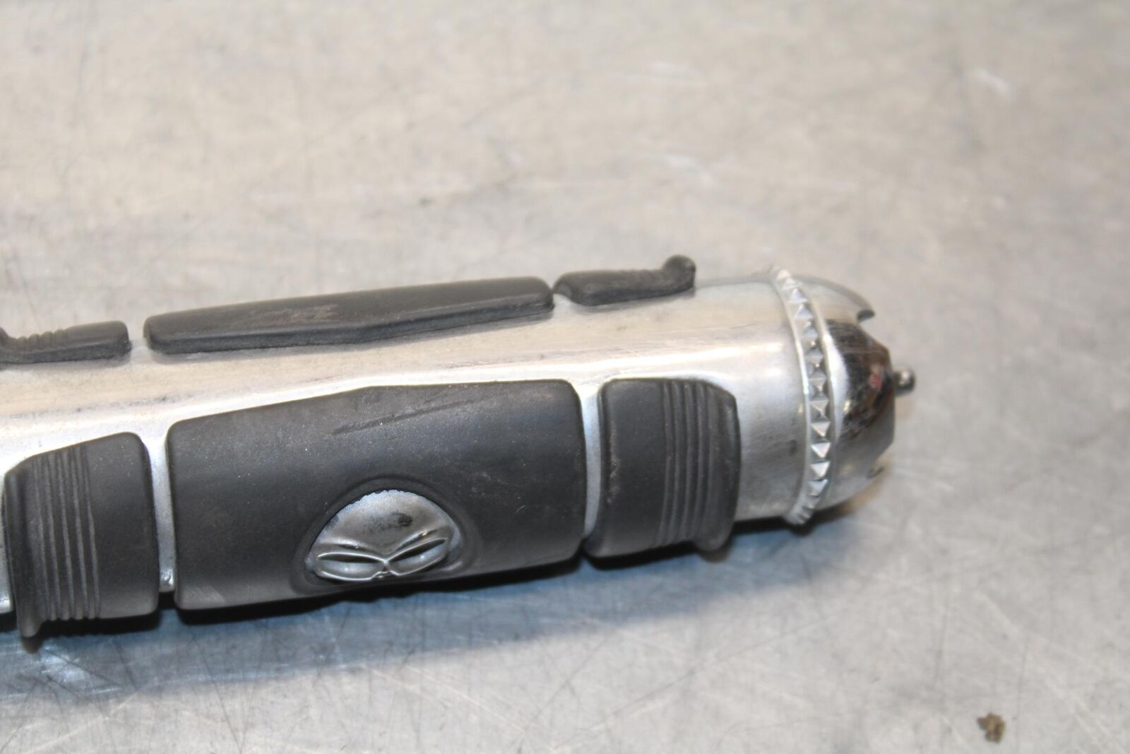 03-08 KAWASAKI VULCAN 1600 RIGHT THROTTLE GRIP BB616