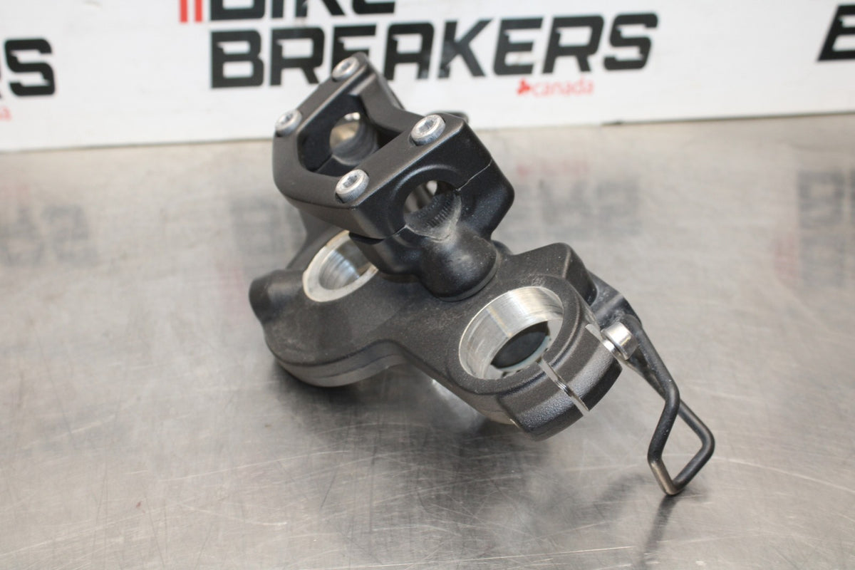 13 KAWASAKI NINJA 650 EX650F ABS FORKS UPPER TRIPLE TREE CLAMP BB828