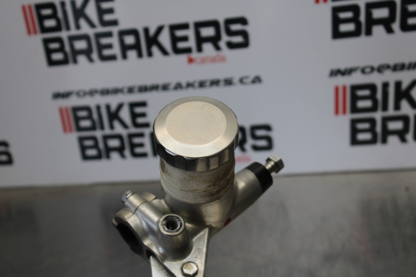 78-79 HONDA GOLDWING 1000 FRONT BRAKE MASTER CYLINDER BB171