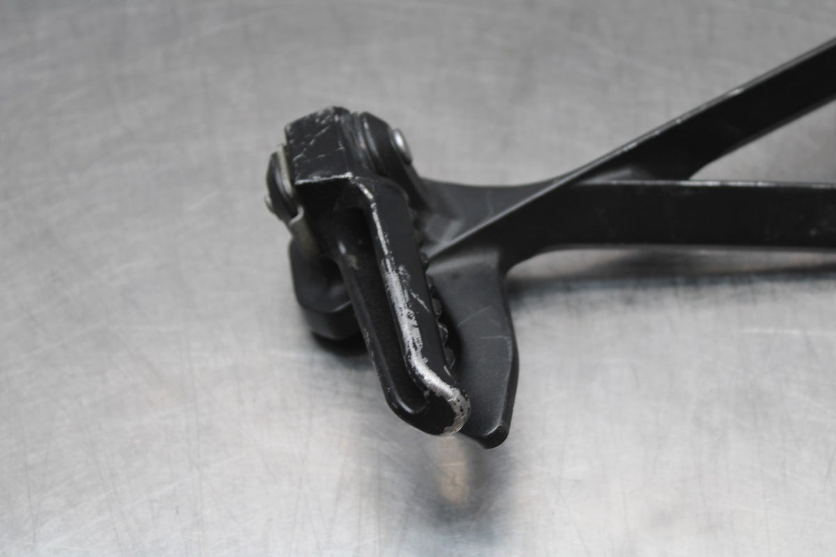11-15 KAWASAKI NINJA ZX10R LEFT REAR BACK PASSENGER PEG BB840