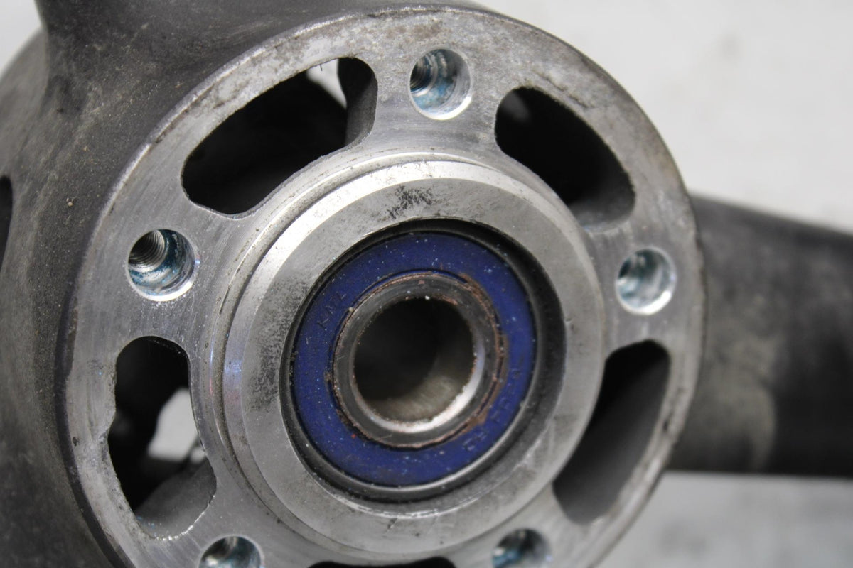 1997 Suzuki Bandit 1200 GSF1200S FRONT WHEEL BB559