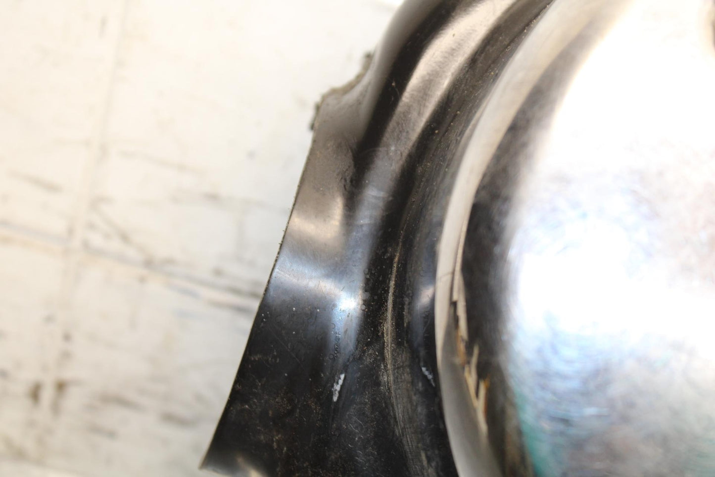 2005 Kawasaki Vulcan 1500 VN1500N Classic ENGINE SPROCKET COVER BB576