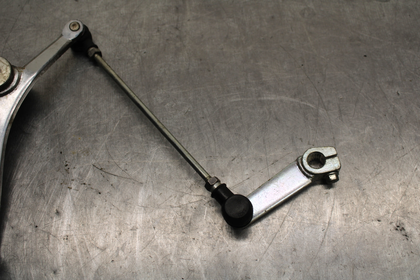 13-16 SUZUKI BANDIT 1250S ABS SHIFTER LINKAGE SHIFT LINK PEDAL BB134