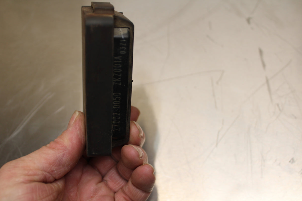 18-24 KAWASAKI NINJA 650 RELAY ASSEMBLY FUSE BOX BB725