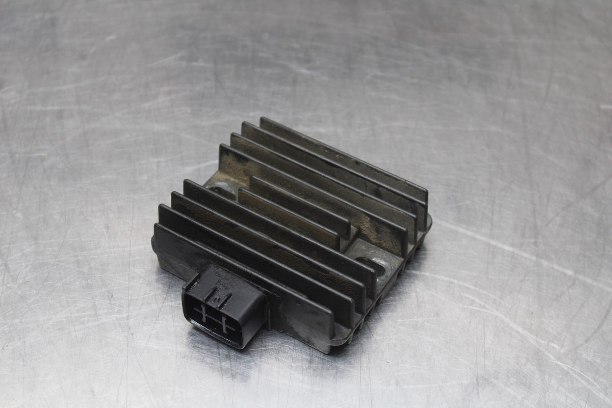 06 KAWASAKI VULCAN 900 RECTIFIER VOLTAGE REGULATOR BB799