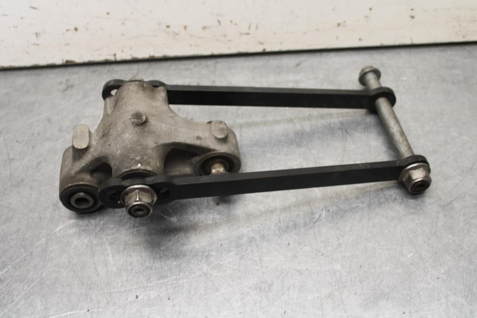 09-12 KAWASAKI NINJA ZX6R REAR DOGBONE SHOCK LINKAGE LINK 39007-0006 BB640