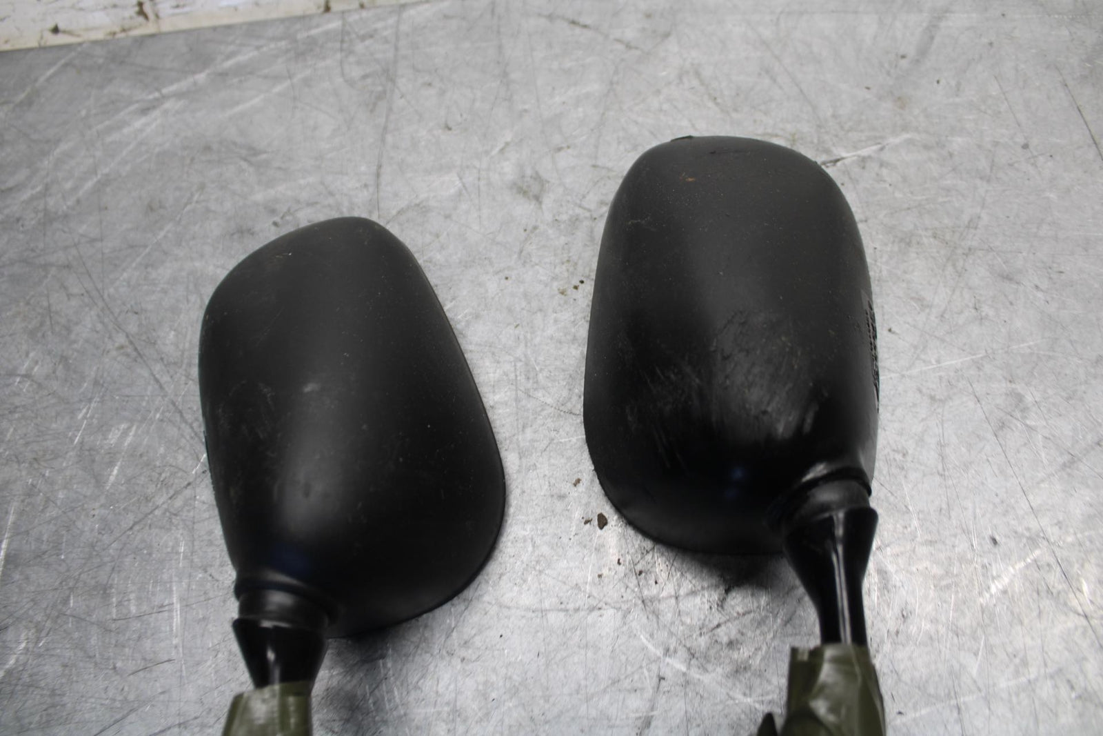 2004 Suzuki GSXR600  MIRRORS BB528