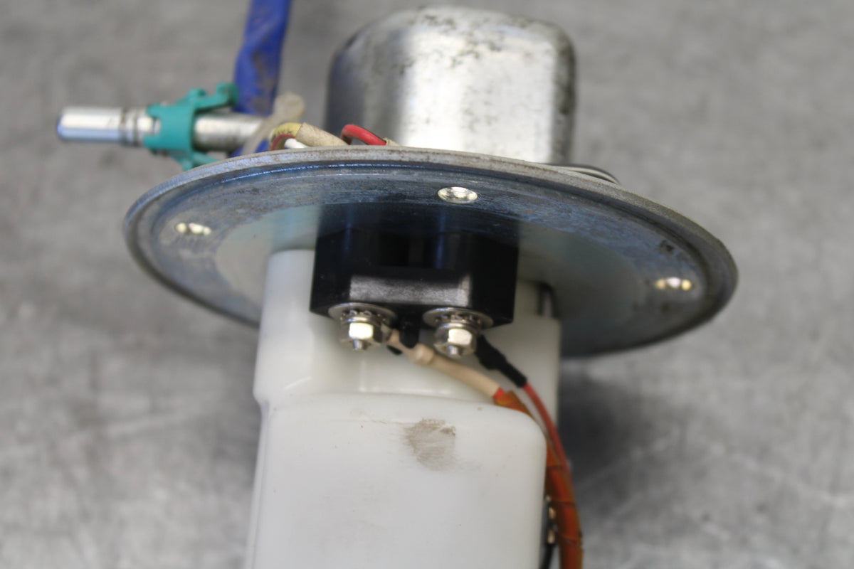 06-07 SUZUKI GSXR 600 FUEL PUMP GAS PETROL SENDER UNIT BB694