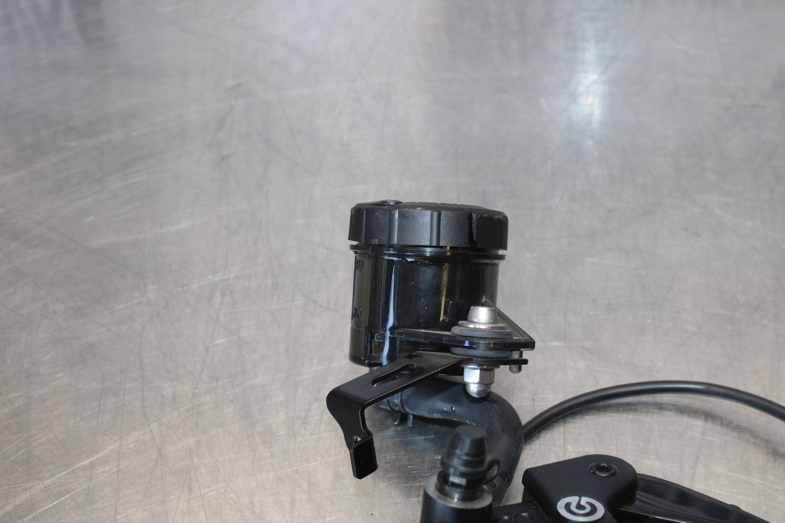 23-24 KAWASAKI NINJA ZX14R NEW!! FRONT BRAKE MASTER CYLINDER w/ LEVER BB169