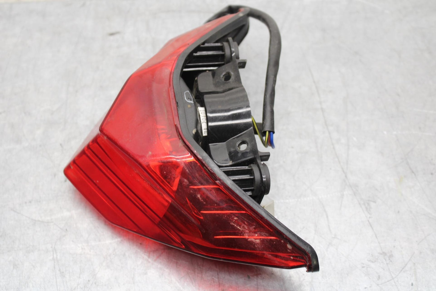 2015 Kawasaki Ninja 300 EX300 REAR TAIL TAILLIGHT BACK BRAKE LIGHT BB61