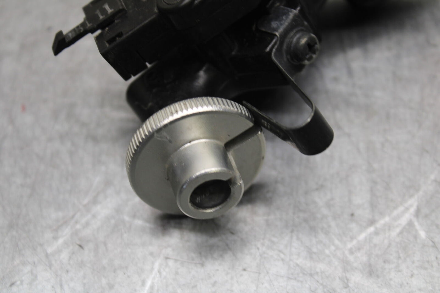 13-18 KAWASAKI NINJA ZX6R CLUTCH LEVER PERCH MOUNT BRACKET BB666