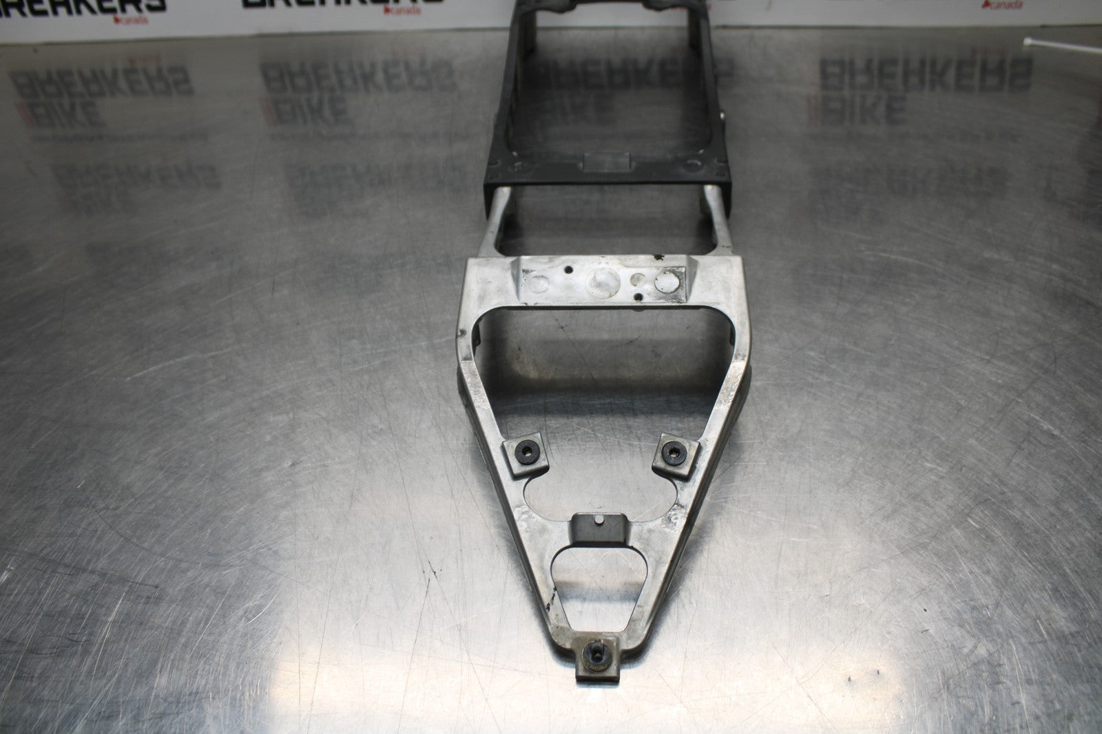 08 KAWASAKI NINJA ZX10R REAR SUBFRAME BACK SUB FRAME BB201