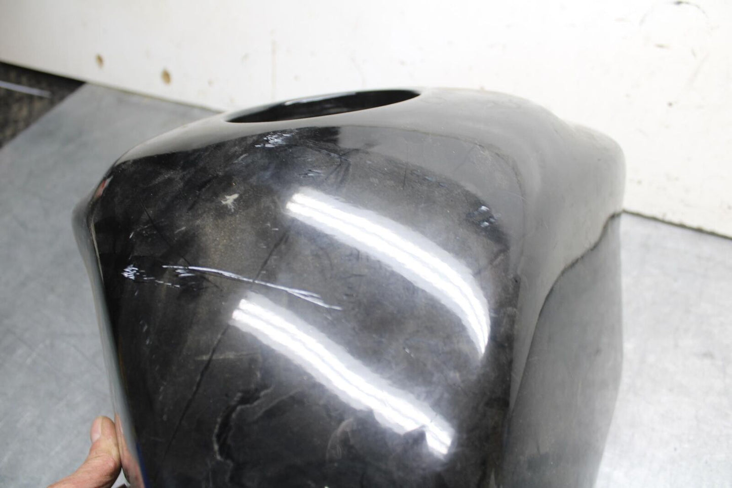 05-06 HONDA CBR600RR GAS TANK FUEL CELL COVER FAIRING COWL BB636