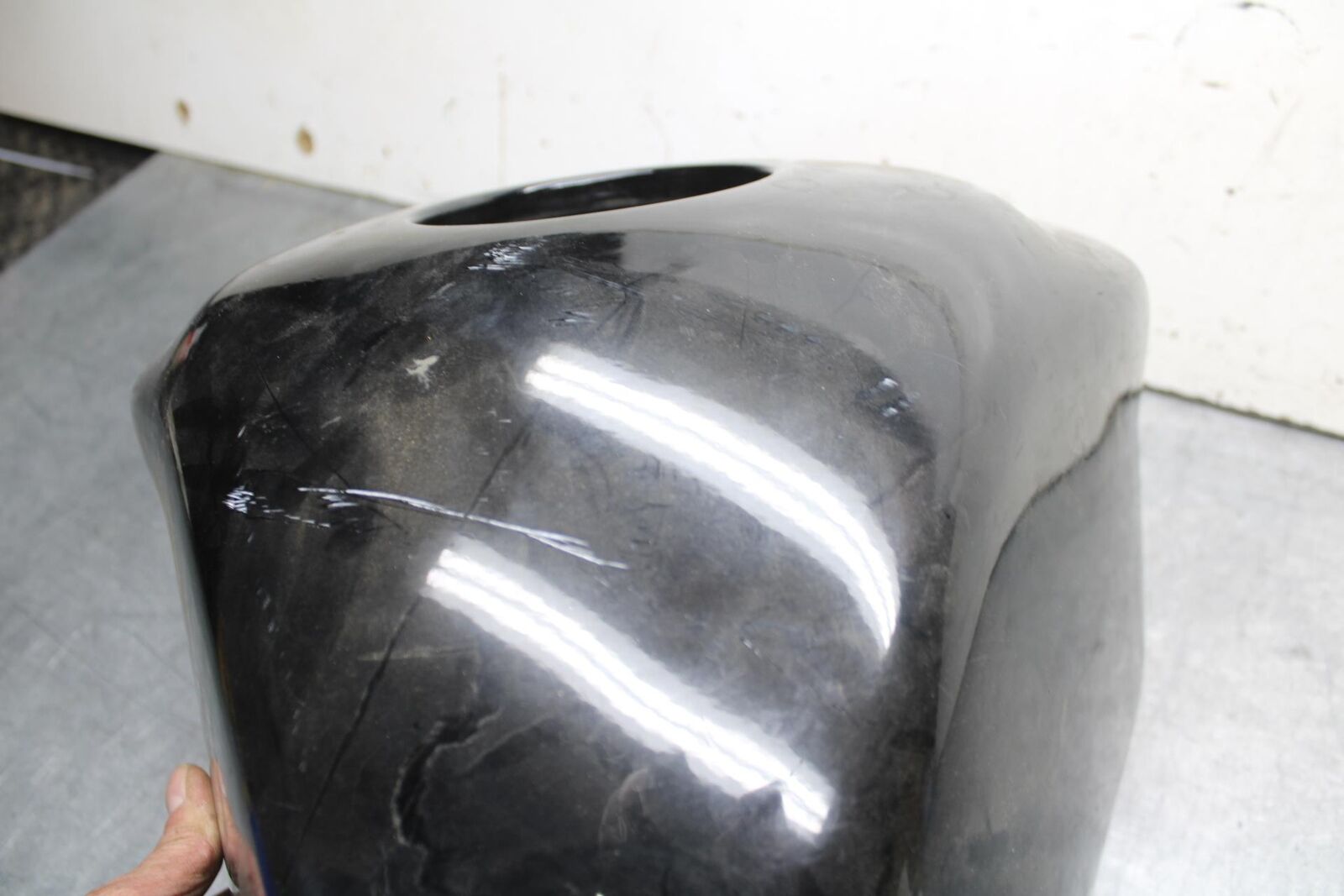 05-06 HONDA CBR600RR GAS TANK FUEL CELL COVER FAIRING COWL BB636