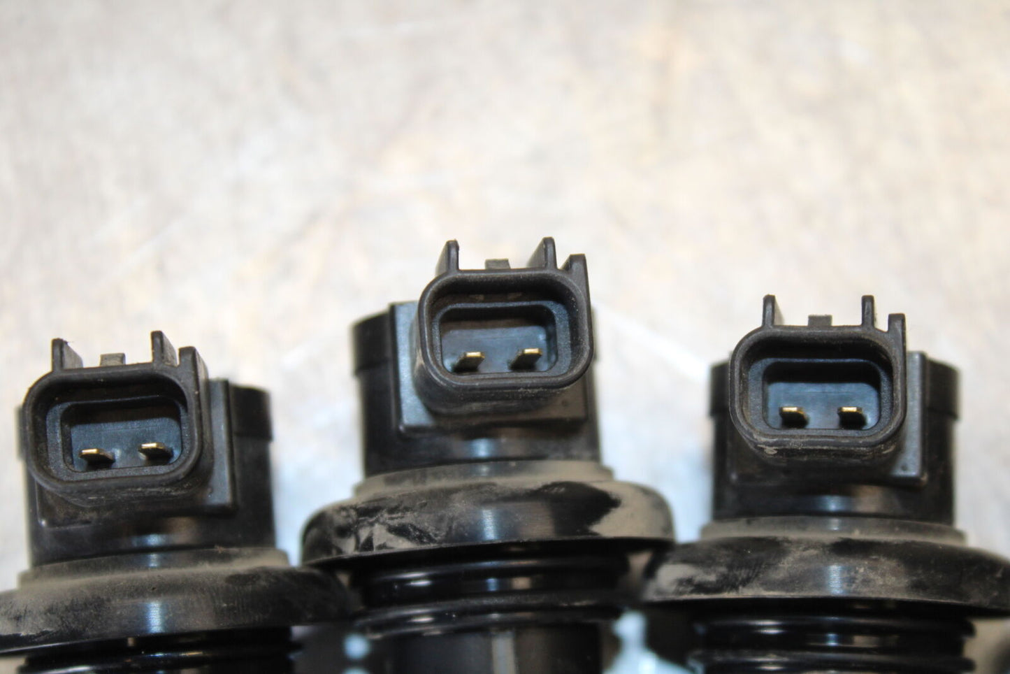 08-09 YAMAHA YZF R6S IGNITION COILS COIL SPARK PLUG CAPS 5SL-82310-20-00 BB178