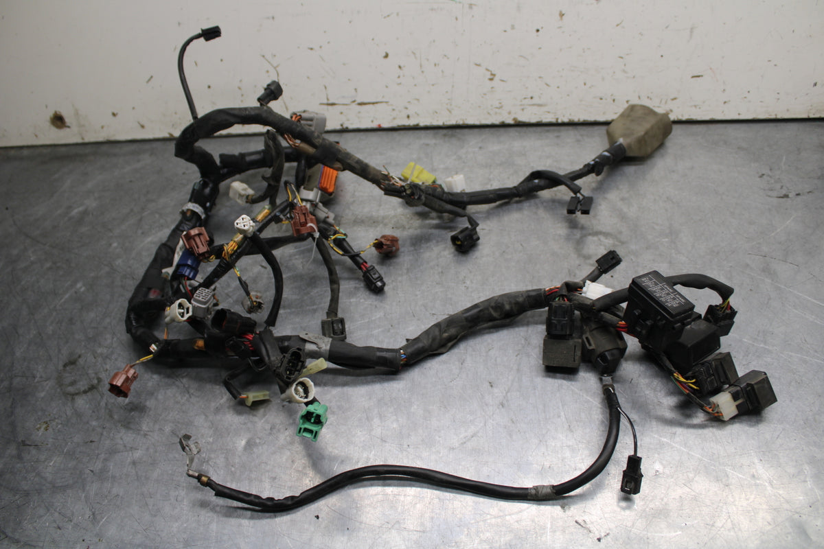 11-24 SUZUKI GSXR750 MAIN ENGINE WIRING HARNESS WIRE LOOM 36610-14J30  BB714