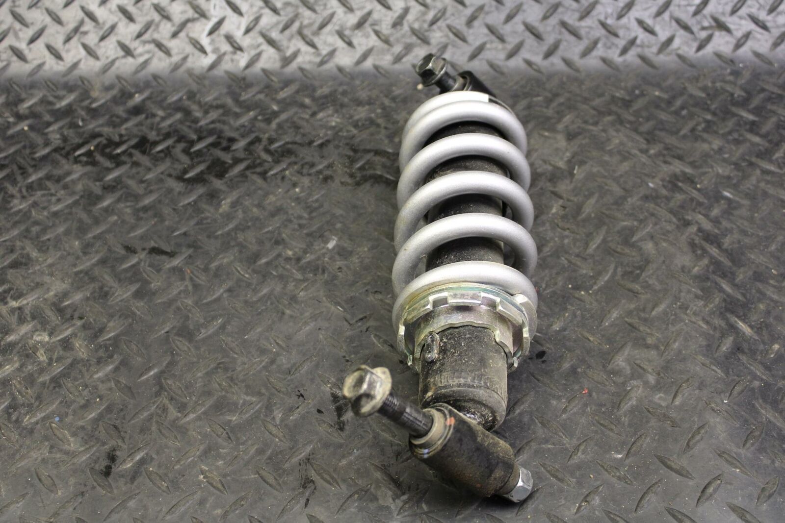 19 YAMAHA YZF R3 REAR BACK SHOCK ABSORBER SUSPENSION BB177