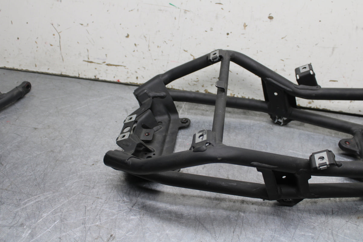 09-11 DUCATI STREETFIGHTER 1098 REAR SUBFRAME BACK SUB FRAME BB705