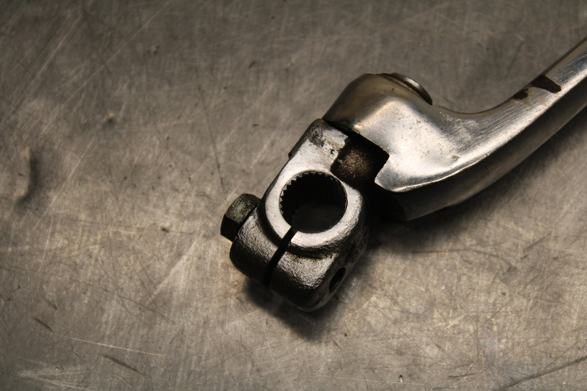 78 SUZUKI GS550E KICKSTART KICK STARTER BB133