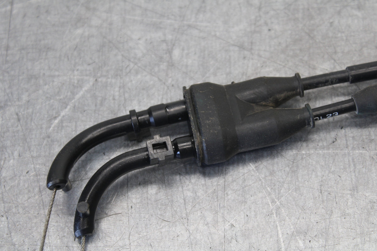 09-14 YAMAHA YZF R1 THROTTLE CABLES LINES 14B-26302-01-00 BB696