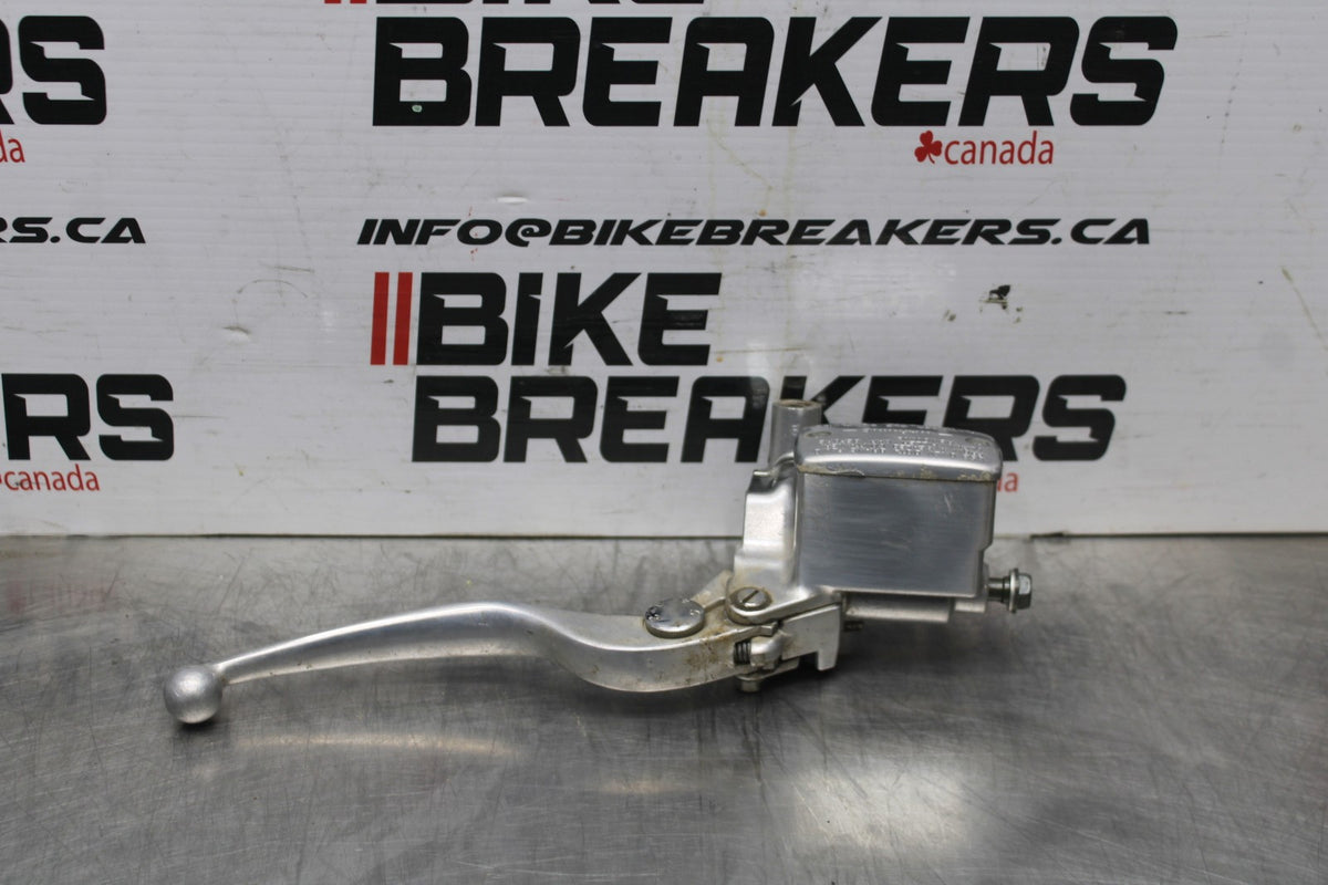 07-25 KAWASAKI VULCAN 900 VN900D CLASSIC LT FRONT BRAKE MASTER CYLINDER BB842