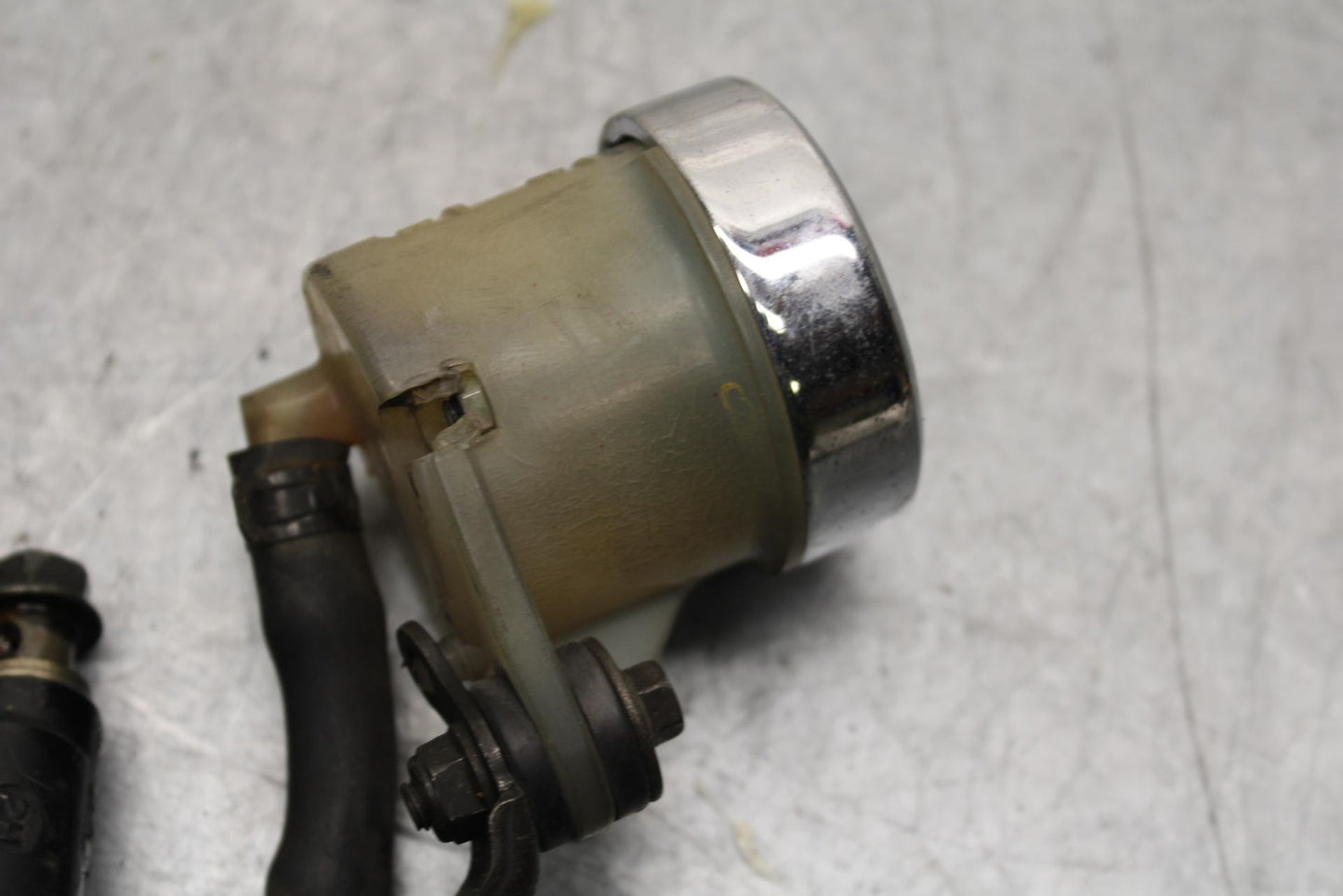 1992 Honda CBR900RR FRONT BRAKE MASTER CYLINDER BB63