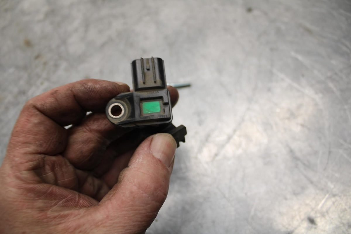 18 YAMAHA YZF R1  MAP MASS AIR FLOW PRESSURE SENSOR BB473