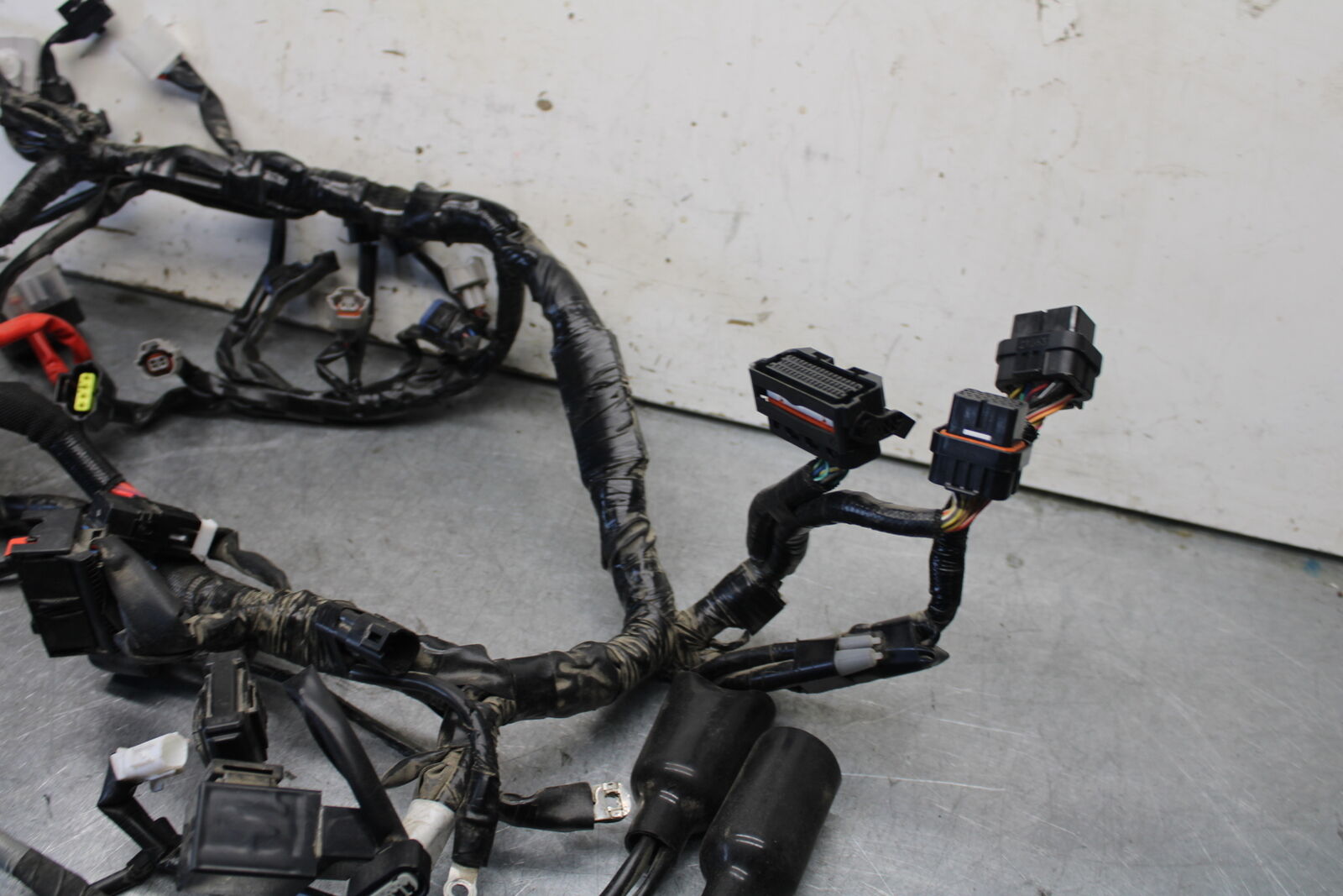 22-24 YAMAHA XSR900 MAIN ENGINE WIRING HARNESS MOTOR WIRE LOOM   BB683