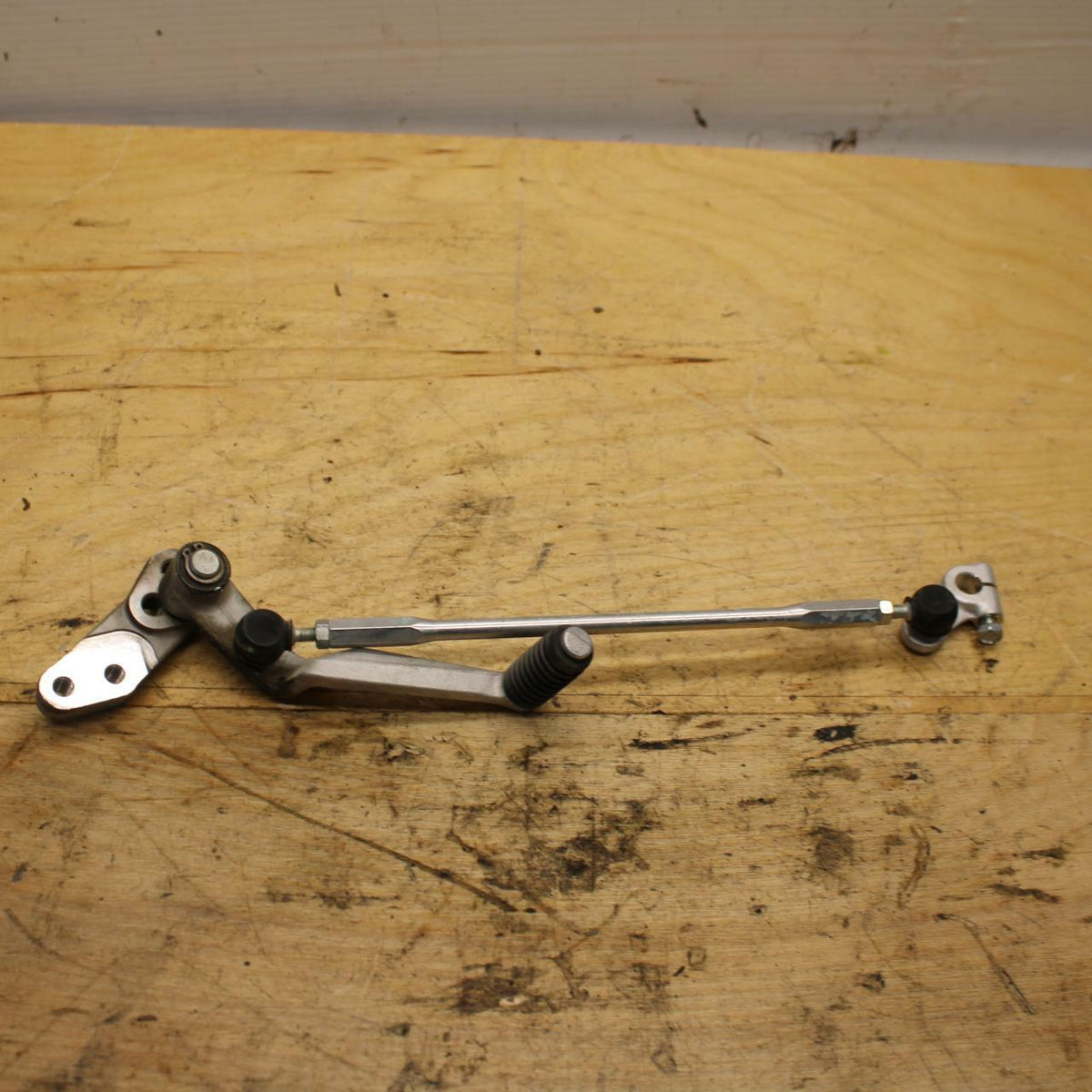 11-21 SUZUKI GSXR750 SHIFTER LINKAGE SHIFT LINK PEDAL BB320