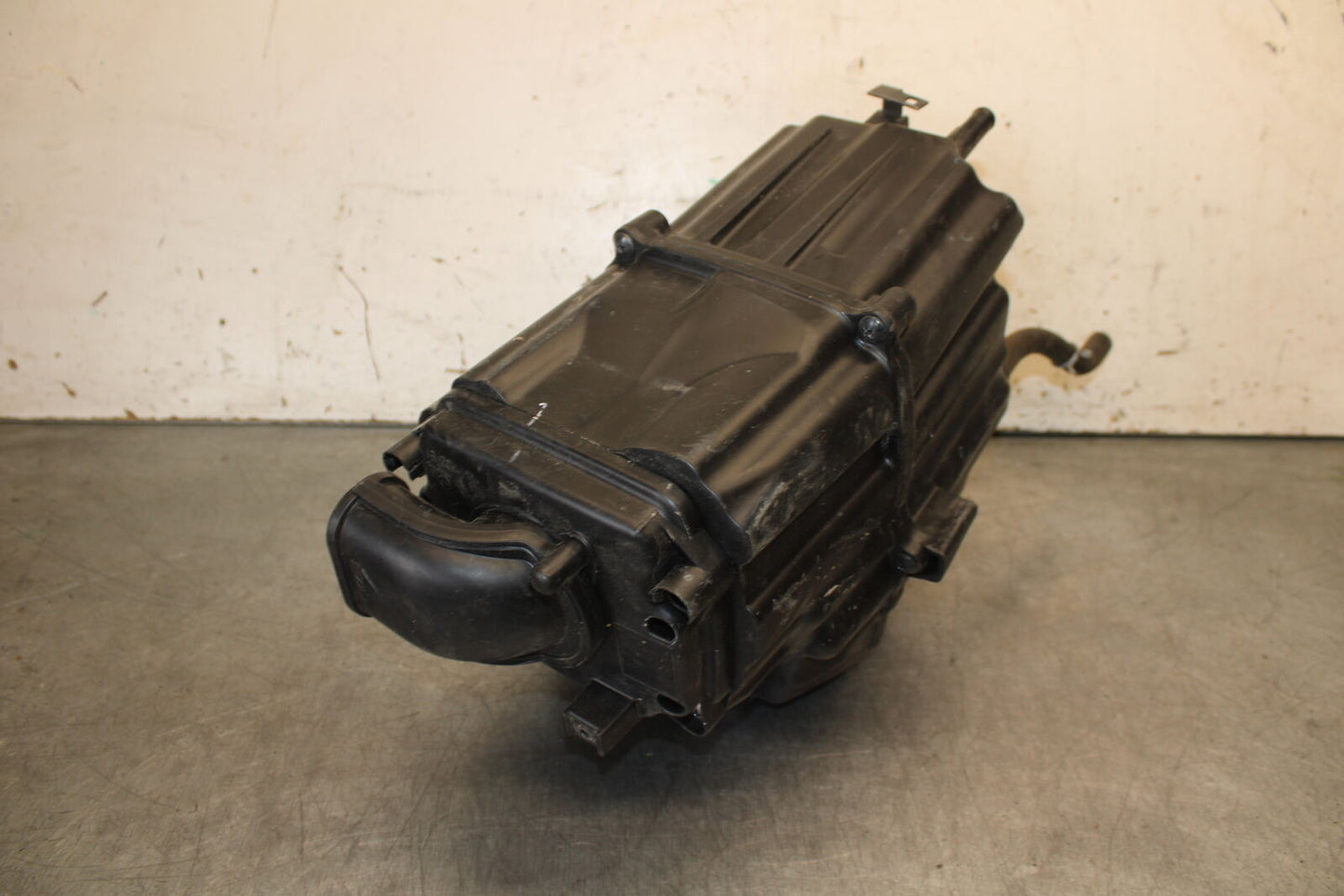 13-15 HONDA CBR500R AIRBOX AIR INTAKE FILTER BOX 17225-MGZ-D00 BB704