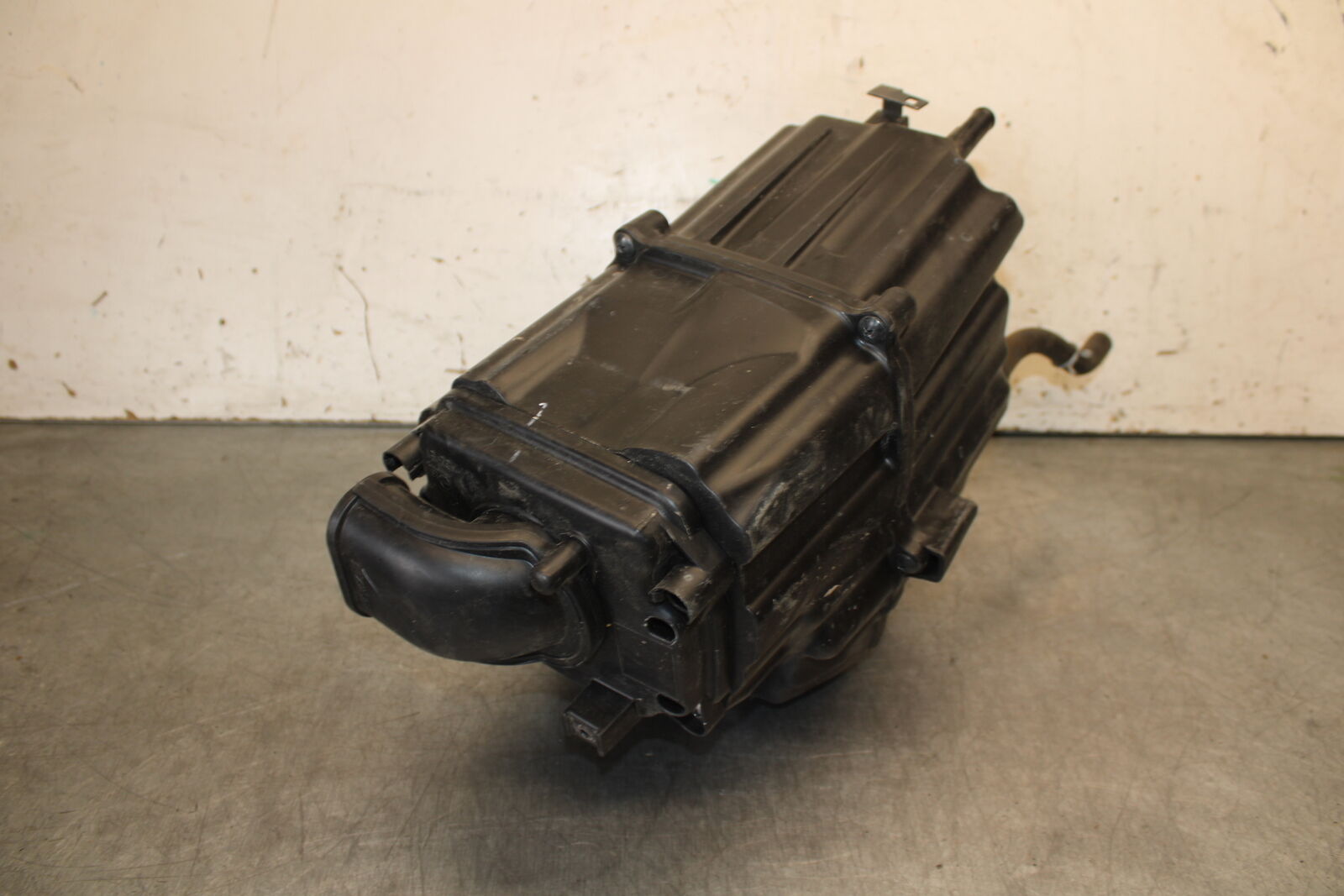 13-15 HONDA CBR500R AIRBOX AIR INTAKE FILTER BOX 17225-MGZ-D00 BB704