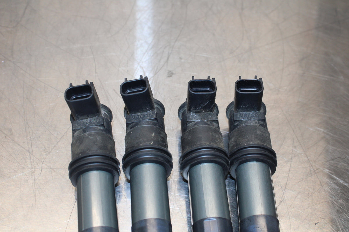 11 SUZUKI GSXR1000 IGNITION COILS COIL SPARK PLUG CAPS BB142