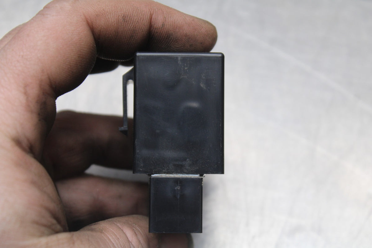 22-25 YAMAHA YZF R7 RELAY ASSEMBLY FUSE BOX BB850