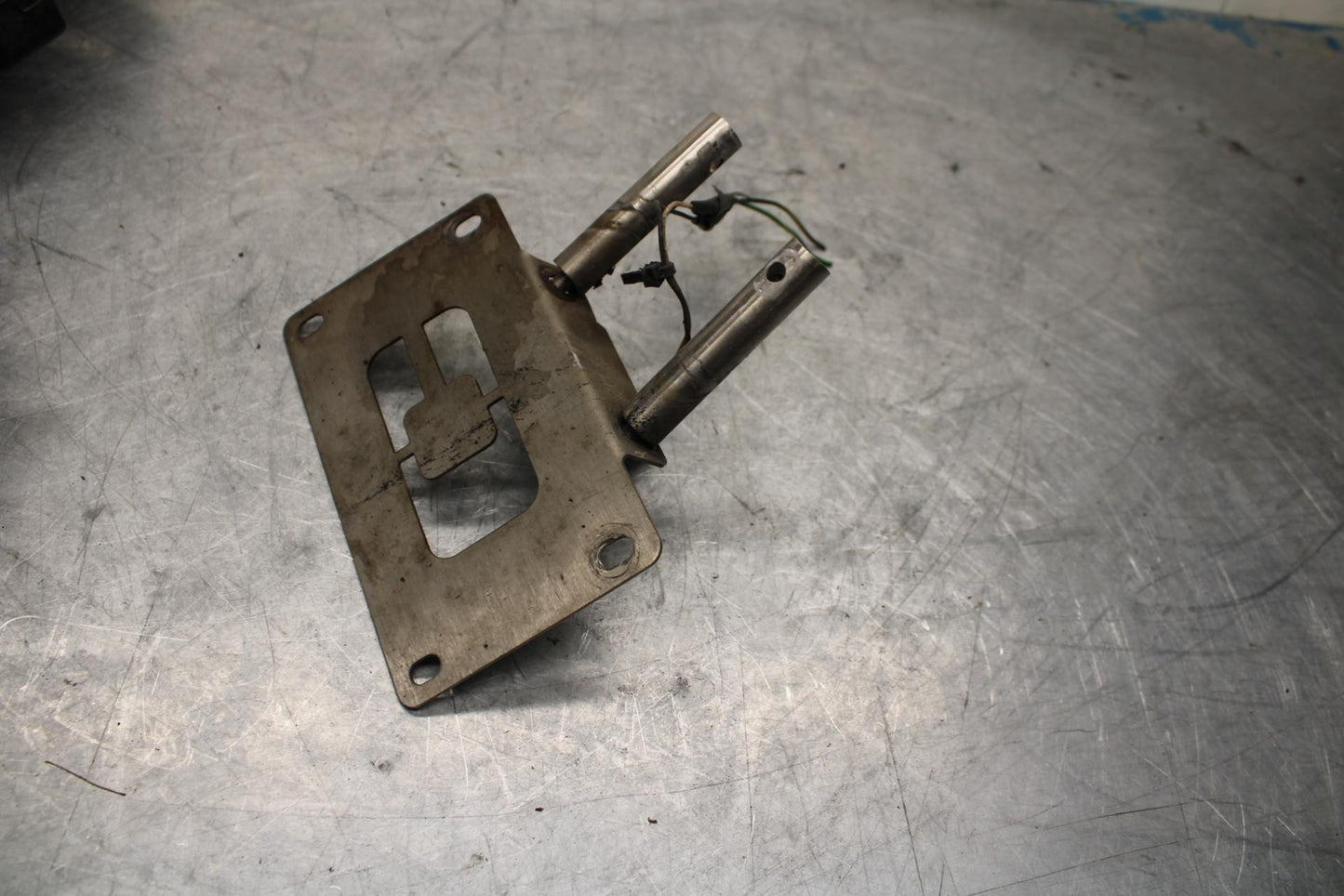 11-15 KAWASAKI ZX1000R FENDER ELIMINATOR LICENSE PLATE BRACKET BB445