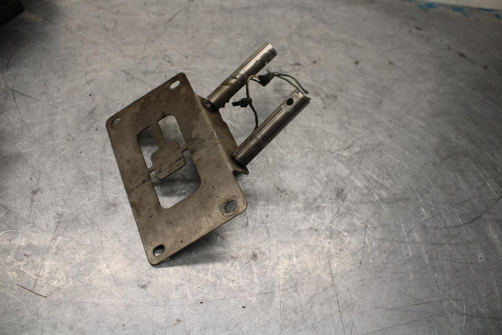 11-15 KAWASAKI ZX1000R FENDER ELIMINATOR LICENSE PLATE BRACKET BB445